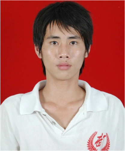 求大神帮忙把这个照片弄成白底背景,一寸照片,非常感谢.有教程最好.