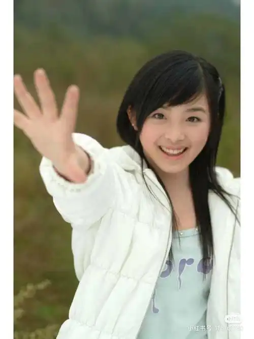 张含韵现在出道拍偶像剧会大火吗?