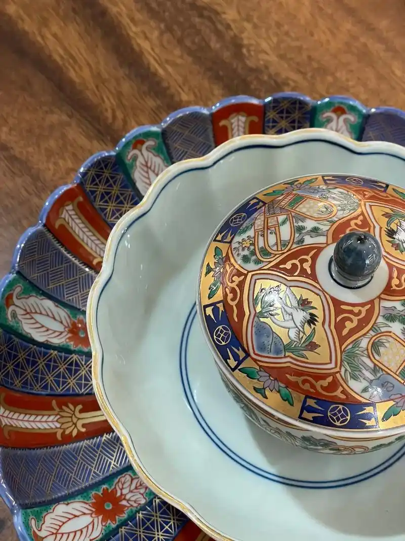 日本人间国宝——林九郎.有田烧名家林九郎作品特点是用细腻的 - 抖音