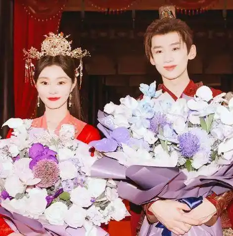 明星被拍到恋爱的消息,都喜欢来这一招,比如欧阳娜娜和翟子路,白鹿和