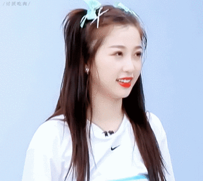 0 甜欣小虞  发布到  虞书欣 图片评论 0条  收集   点赞  评论  可爱