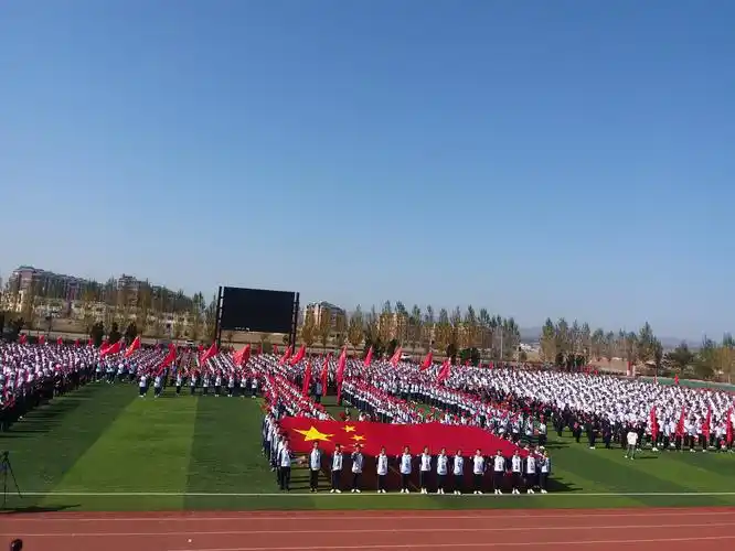 最美金秋  最美四中人 暨林口县第四中学开展"十一劳动实践活动"