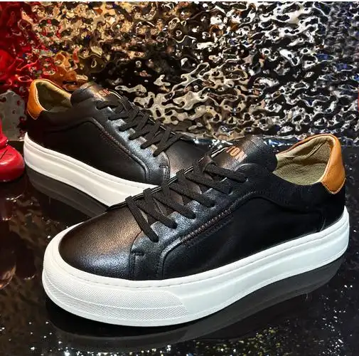 aekr轻奢侈品牌鞋子男休闲百搭男生牛皮男鞋简约时尚板鞋 白色 38