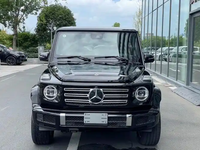 190多万 新车未上牌奔驰g550,黑外黑内菱形格,红色安全带,通风加热