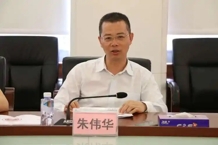 朱伟华副区长率队到莲花街道,香蜜湖街道调研退役军人服务站建设情况