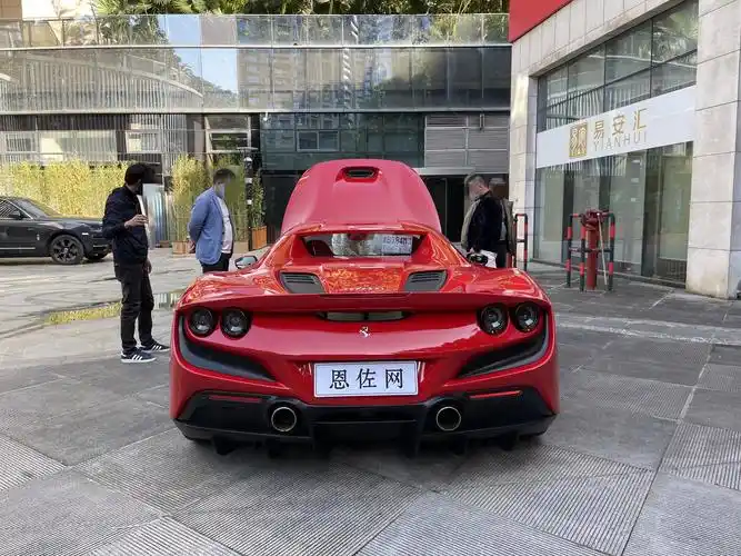 人在非洲420多万远程拿下一台法拉利f8敞篷颜值超高