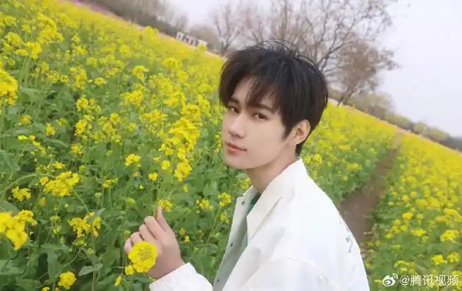 张真源0416生日快乐