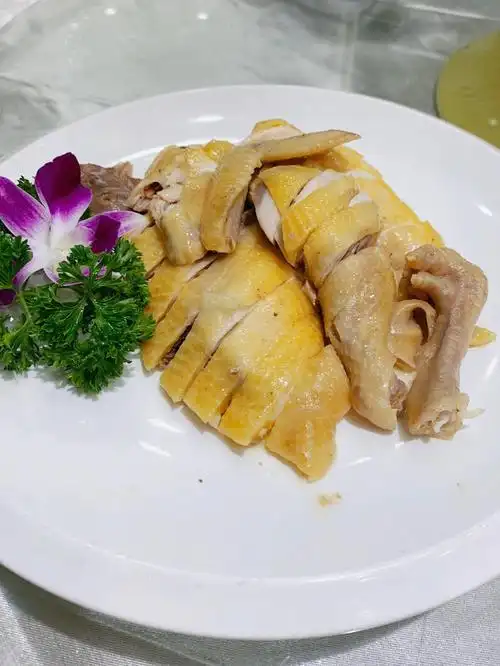 喉咙发炎了01只能吃点清淡的广东菜最合适