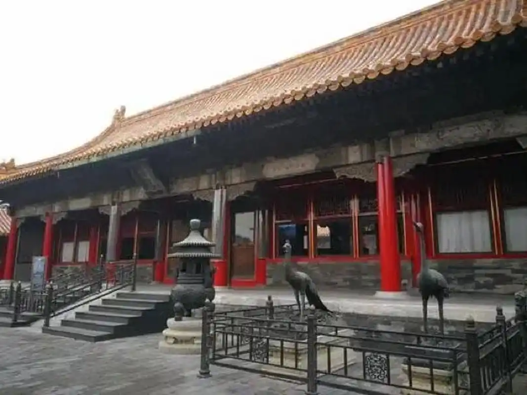 北京旅游-去故宫看华妃住处(翊坤宫)    翊坤宫位于永寿宫之北,储秀宫