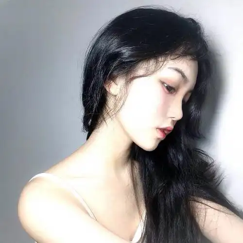 [韩系 女生 欧美 半身 唯美 遮脸 镜子照 中… - 堆糖,美图壁纸兴趣