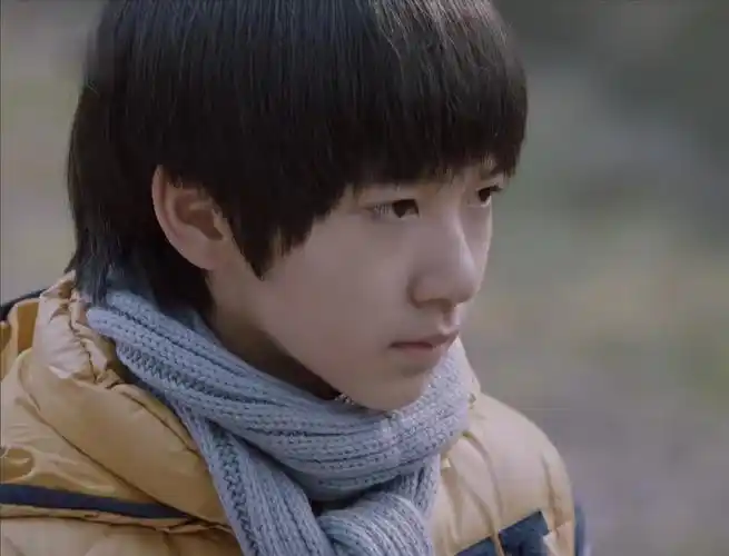 千面爱豆贺峻霖贺峻霖贺峻霖凉生我们可不可以不忧伤