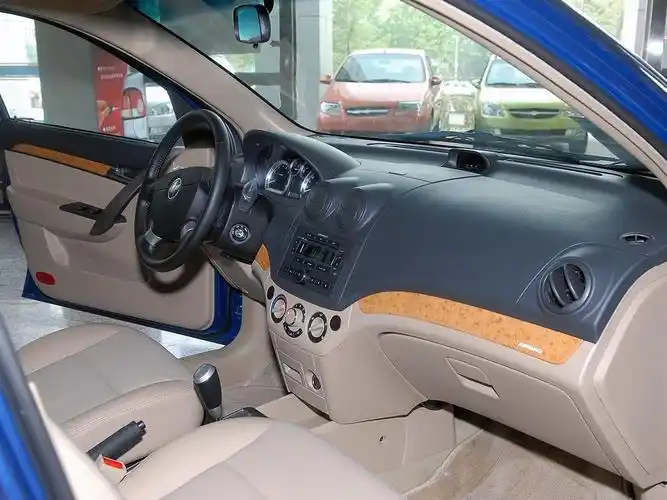 上海通用雪佛兰2006款 雪佛兰 乐风1.6sx at其它与改装高清大图