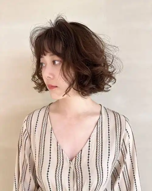 2024发型魅力大赏:从短发到长发,哪款是你的专属style_造型_气质_时尚