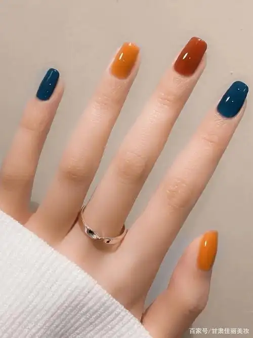 美甲新款时尚,美甲款式-图片大观-奇异网