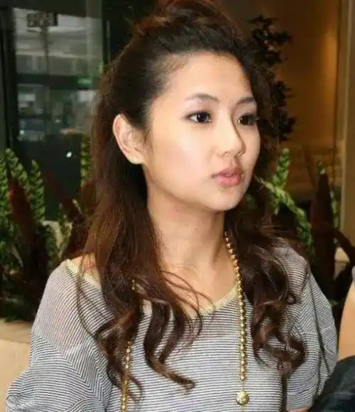 再看任家萱张承中的婚姻,才明白他们分手是最好的选择_selina_罗志祥