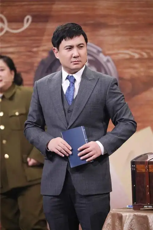 沈腾华晨宇再现无间道王牌对王牌谍战大剧今晚开演