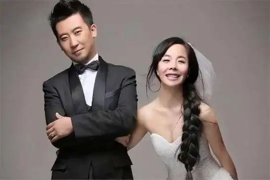 王二妮:23岁走红,放弃百万年薪下嫁农村,婚后被婆婆宠上天!