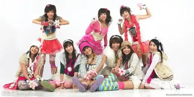 黑涩会美眉组合是于2006年5月,由星空传媒经纪公司在《我爱黑涩会》