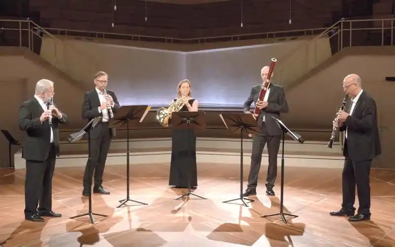 柏林爱乐木管五重奏霍拉舞曲