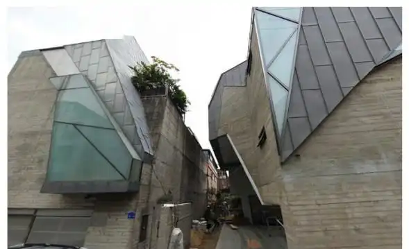 赵寅成迎来40岁生日 出身穷苦曾是跆拳道选手 走红送父母一栋豪宅