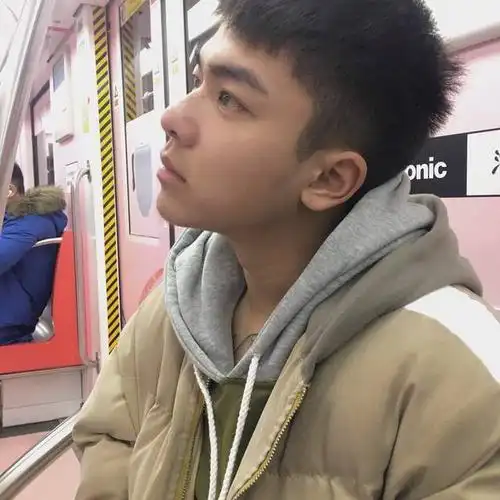 别人家男朋友,真的比较帅!