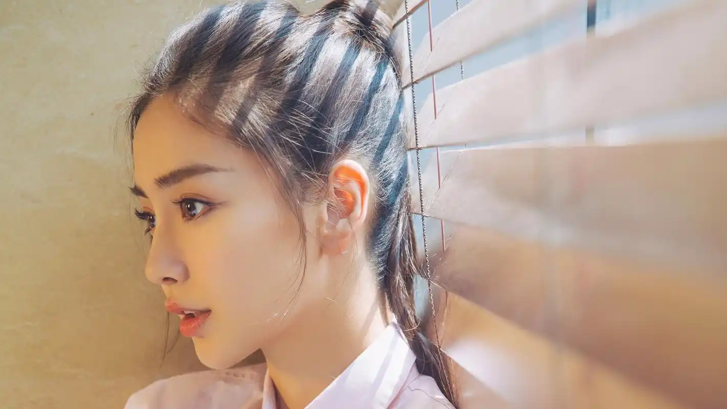 杨颖angelababy时尚唯美写真高清桌面壁纸