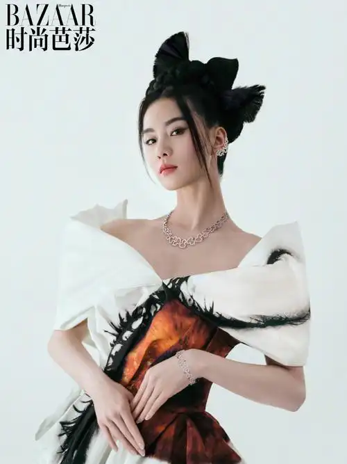 刘诗诗时尚芭莎四月刊封面##刘诗诗清雅春意芭莎大片