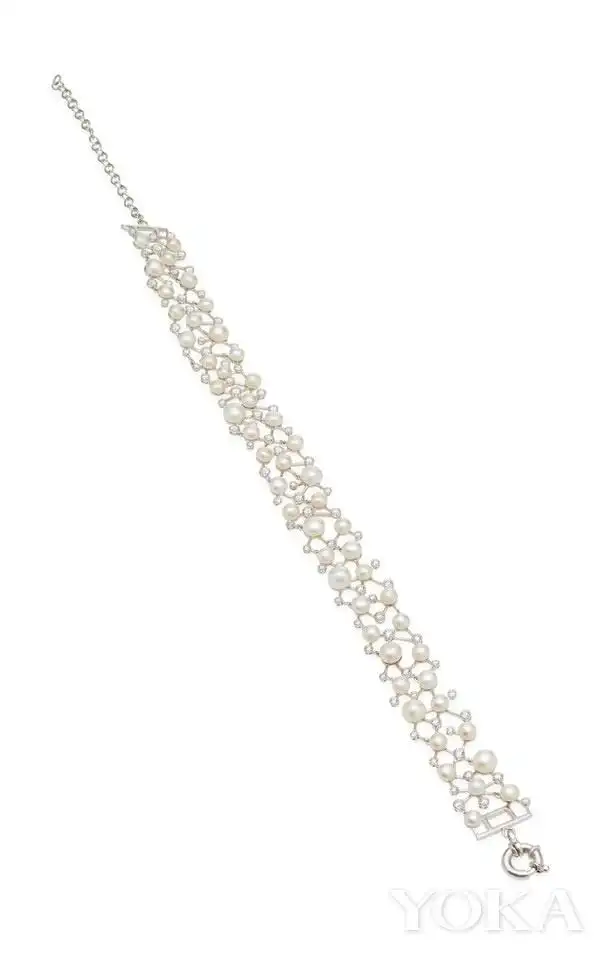 卡地亚love手镯白金镶嵌10颗钻石 117000元 图片来自品牌