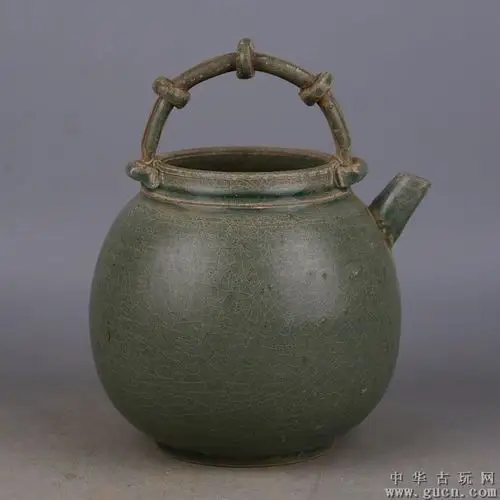宋代越窑青釉支钉提梁壶