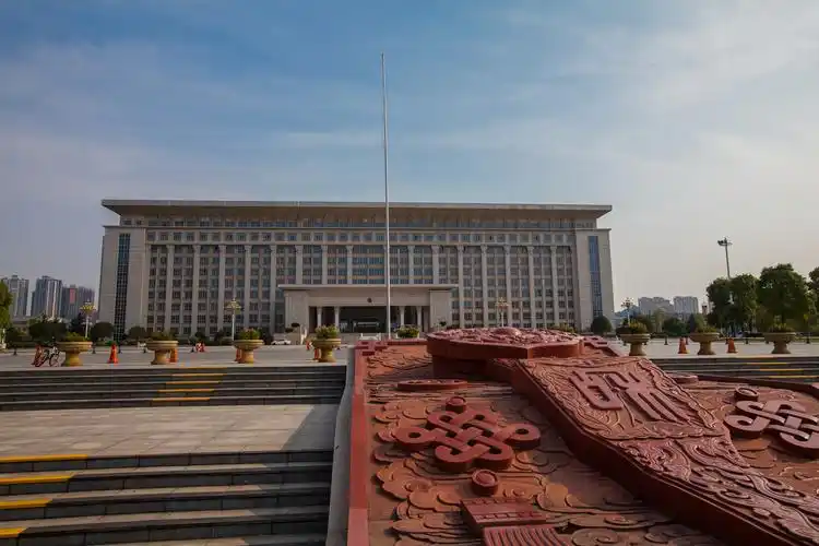 宜春市政府人民政府