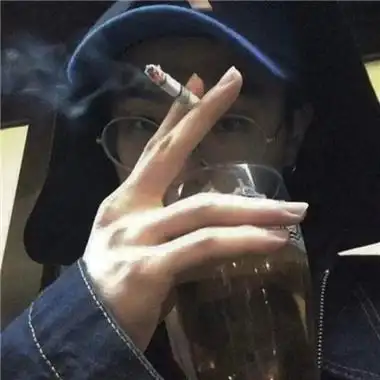 男生超拽炫酷高冷头像大全2021一朵彼岸花为你盛开于浮华