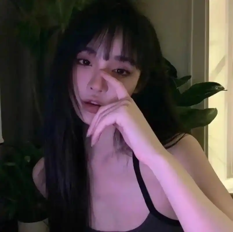 女生头像 #纯欲天花板 #氛围感 #分 - 抖音