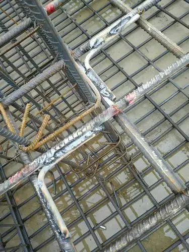 6#楼底板接地连接点