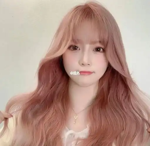 超级显白的颜色需要褪色粉棕2021显白头发颜色2021年流行发色