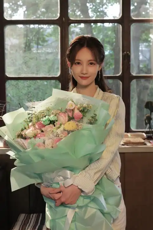 李一桐早安故宫