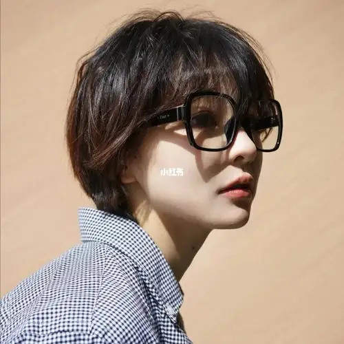 帕莎黑框眼镜,短发女孩戴上也太日系了,好喜欢