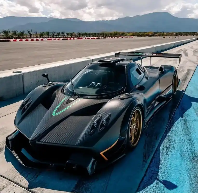 世界上速度最快的车,第一名极限速度高达553km/h,并不是布加迪