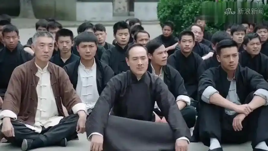 远大前程:四大帮派倾巢而出,十三太保齐聚,上海滩血战开启,燃