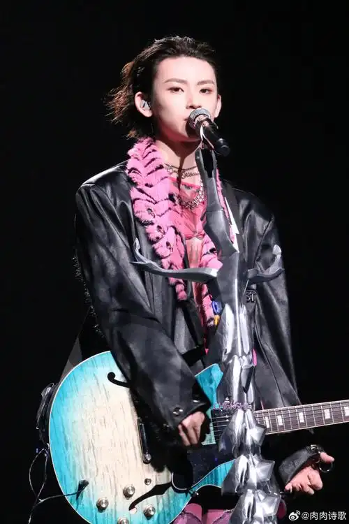 小鬼王琳凯成都演唱会