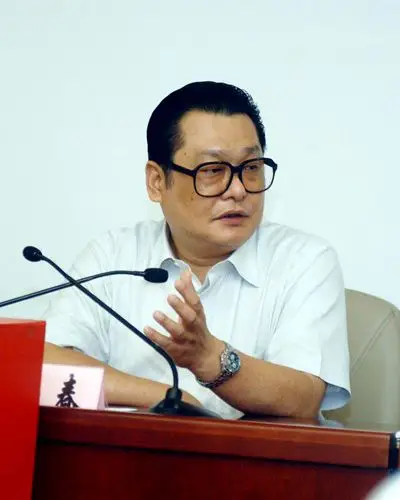 陈应春副市长讲话盛赞相关行业协会雷厉风行积极发动踊跃捐款