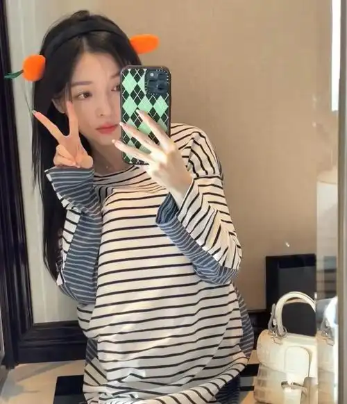 网友揭发的蛛丝马迹不少,但李现到底有没有女朋友,他跟晓雪之间是什么