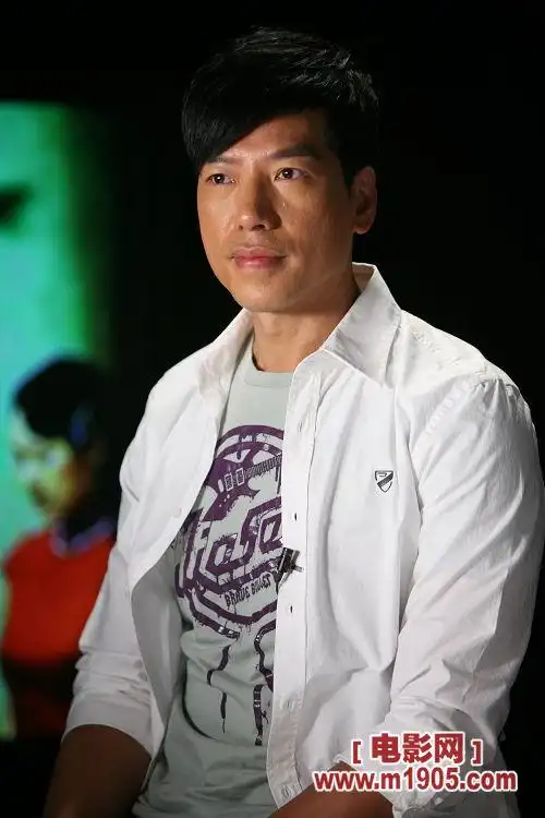 p>张耀扬,1963年7月20日出生于 a target="_blank" href="/item/香港