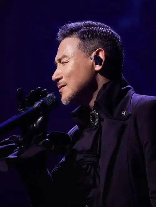 张学友60巡回演唱会泉州站首周的3场演出完美收官惊喜降临时隔多年再