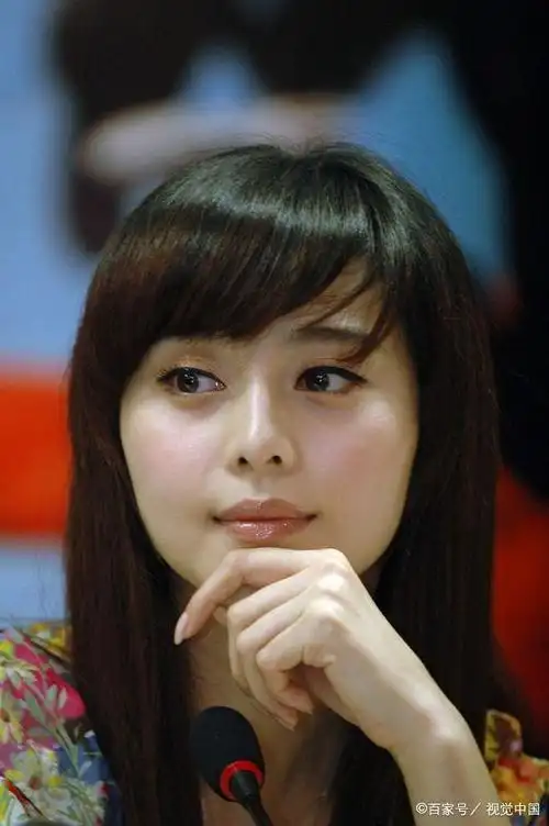 范冰冰11年前旧照曝光!那时她还不是"范爷",清新可人略羞涩