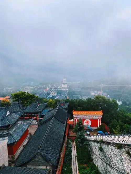 旅行探店笔记丨五台山灵峰胜境菩萨顶