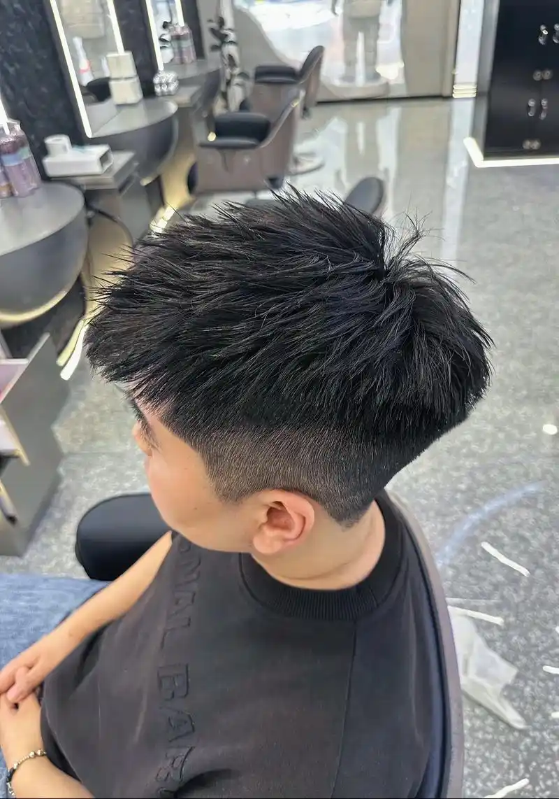 竖状摩根.男生超帅竖状摩根烫(懒人专属)ii简约不失帅气随意 - 抖音