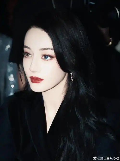 迪丽热巴异瞳##仿妆