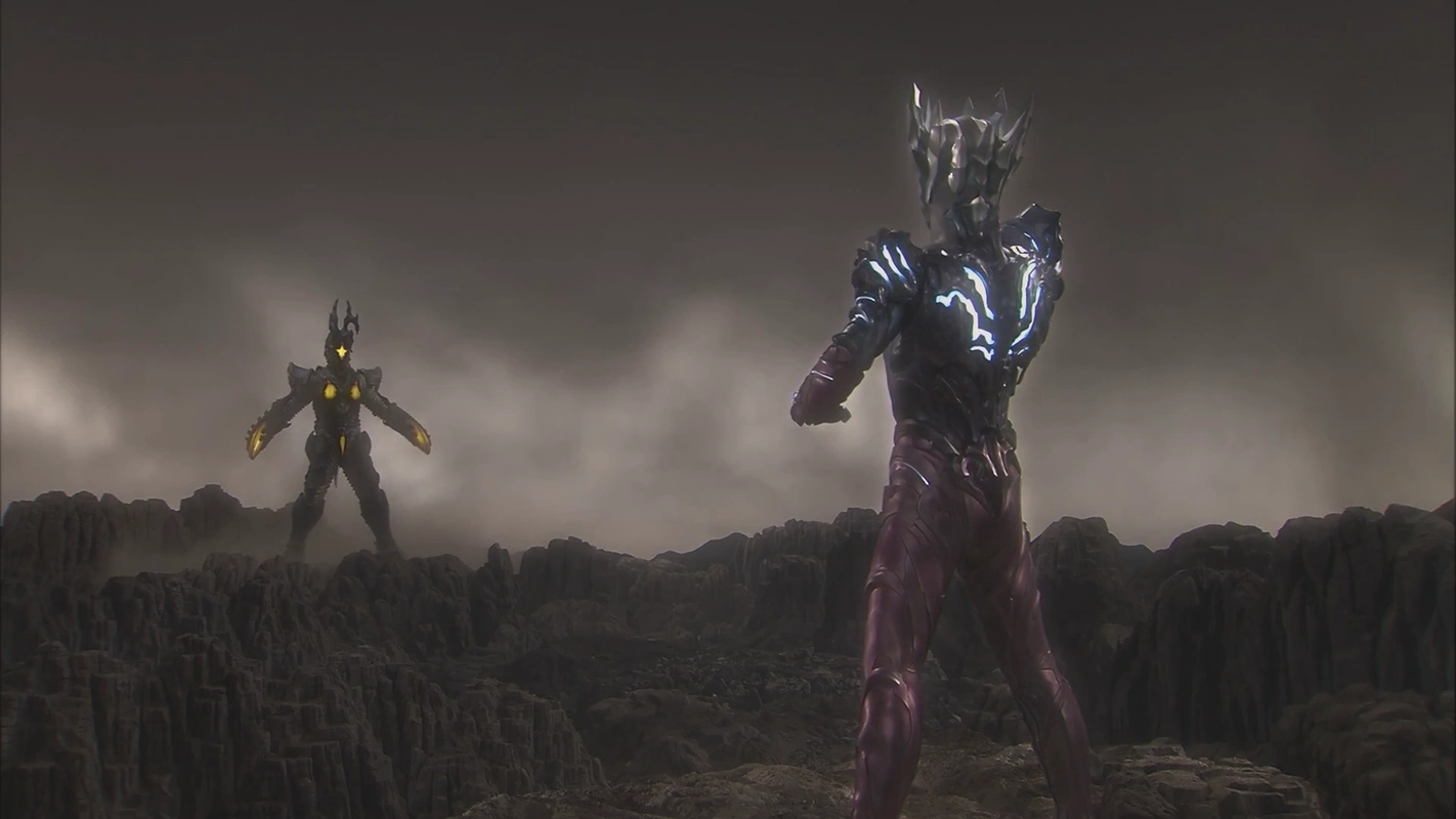 奥特曼有爸爸和妈妈,为什么怪兽却没有?它们是石头里蹦出来的