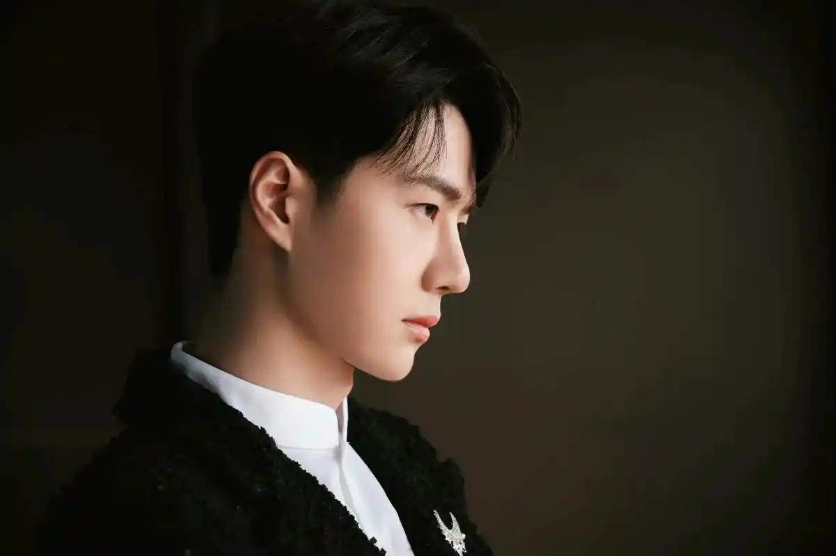 王一博 #肖战 #神仙颜值 期待12月1号#风起洛阳 - 抖音