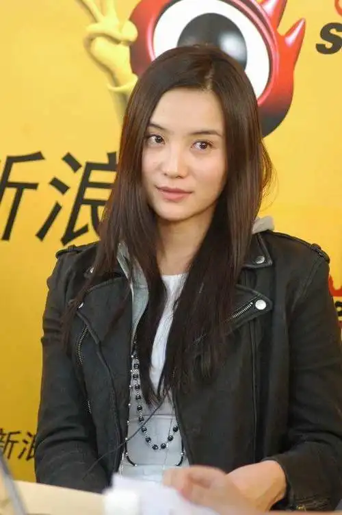 宋佳年轻时候照片,宋丹丹年轻时候照片-图片大观-奇异网